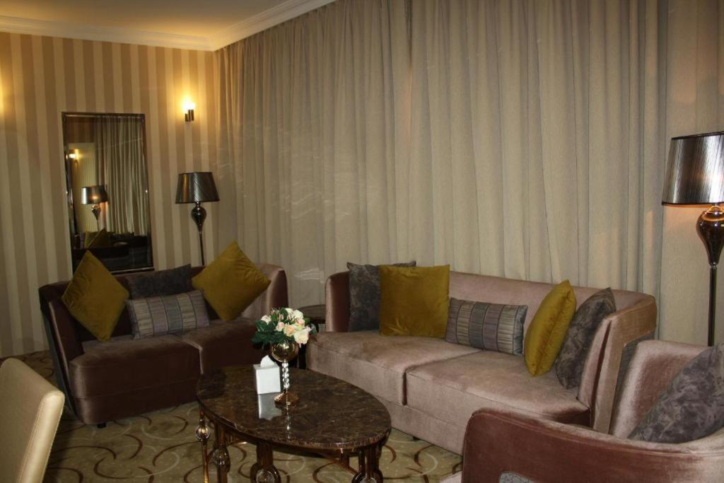 Al Azmi 115 Hotel Sharjah