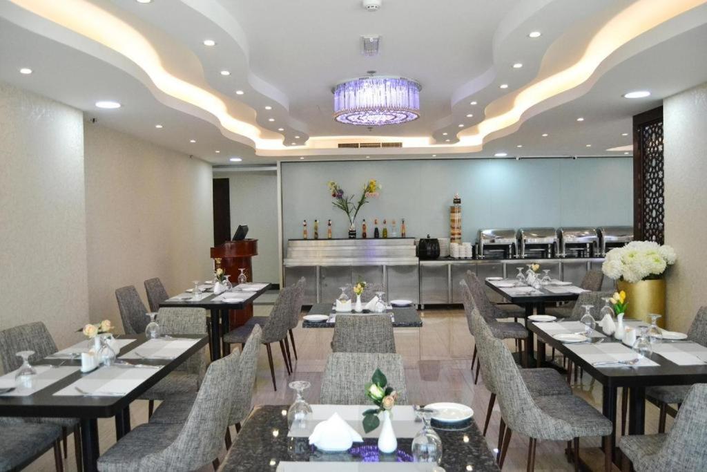 Hotel Al Azmi 115 Sharjah